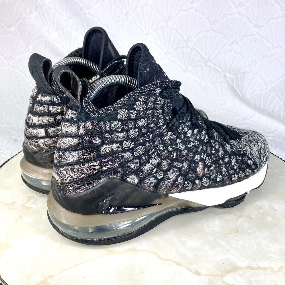 Nike Lebron 17 High Top Basketball Shoes Youth 5.5 Black Gray Athletic Sneakers